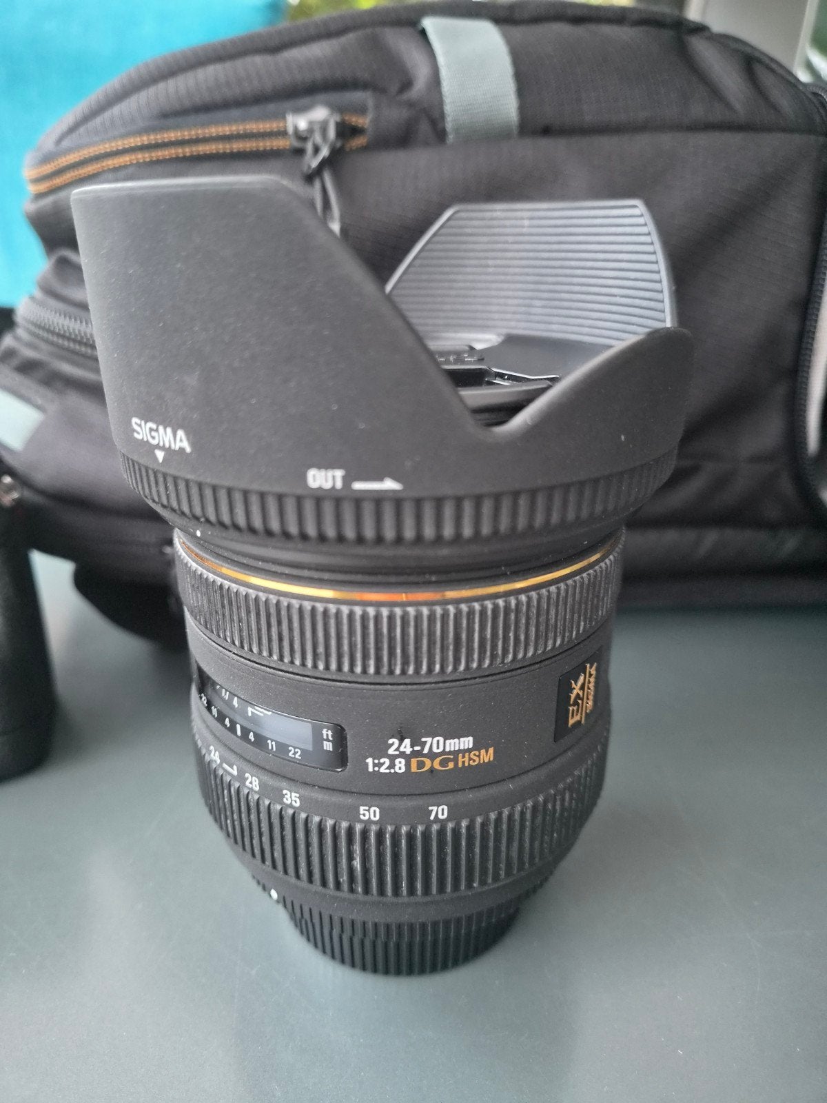 Nette staat Sigma 24-70 EG 1:2.8 DG HSM nikon, Gebruikt, Sigma, Nikon F-mount, Lensdoppen