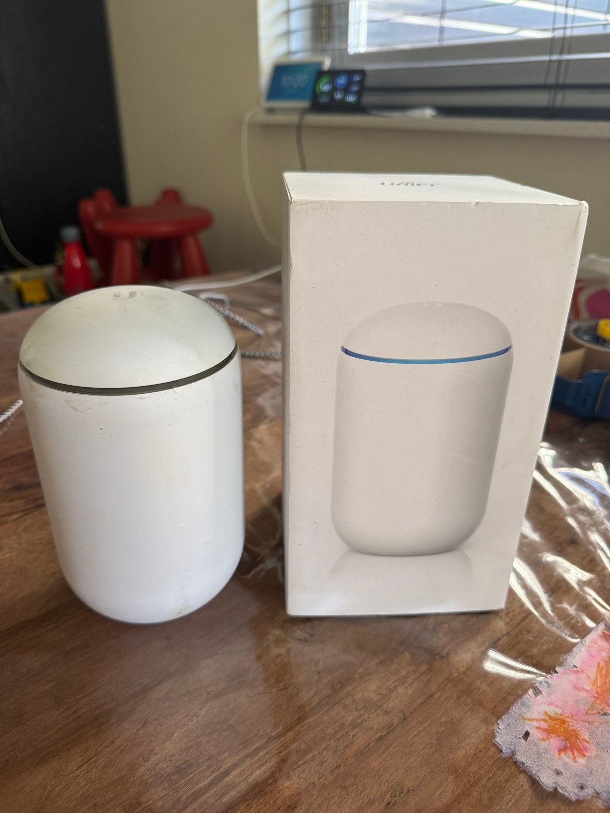 Ubiquiti UniFi Dream Machine (UDM) Router, Computers en Software, Routers en Modems, Ophalen of Verzenden, Gebruikt, Router