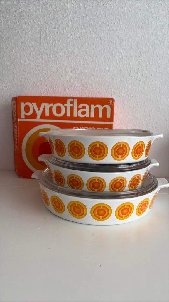 Retro set van 3 Pyroflam ovenschalen met deksel Orange, Ophalen of Verzenden