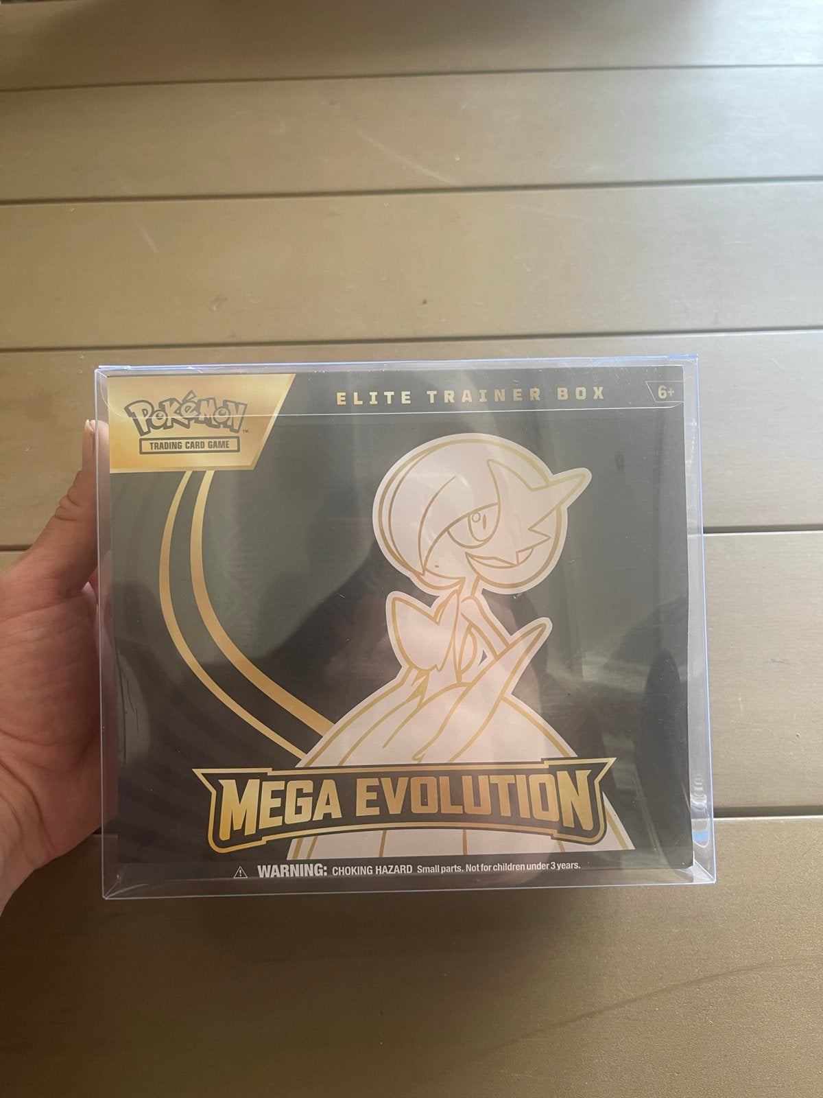 Pokemon Elite Trainer Box - Mega Evolution New