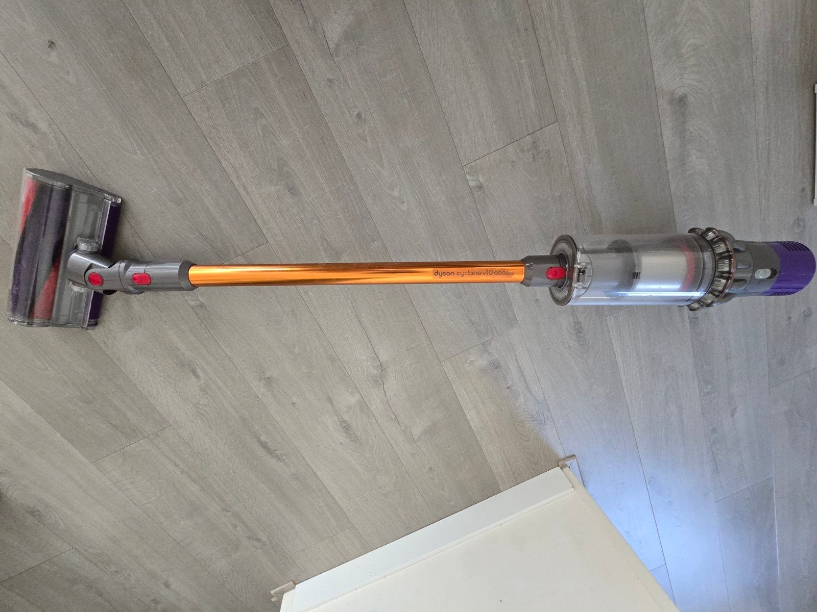 Dyson v10 cyclone absolute, Gebruikt, Ophalen of Verzenden, Dyson, Reservoir