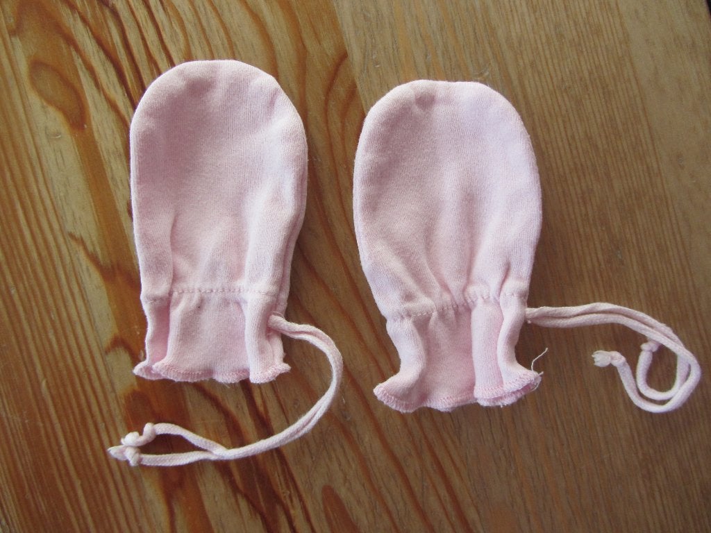 Roze krabwantjes, Kinderen en Baby's, Babykleding | Mutsen, Sjaals en Wanten, Ophalen of Verzenden, Zo goed als nieuw, Meisje