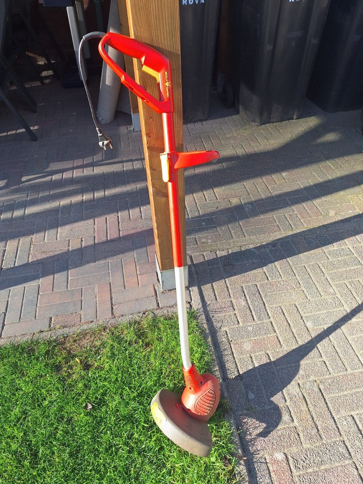 Wolf Garten grastrimmer met extra draad, Ophalen, 30 tot 50 cm, Elektrisch, Wolf Garten