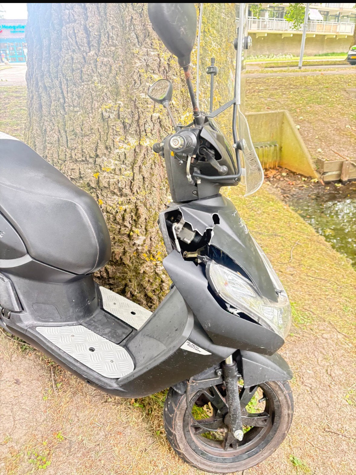 Scooter verkoop met schade, Ophalen, Zo goed als nieuw, Benzine, Overige modellen