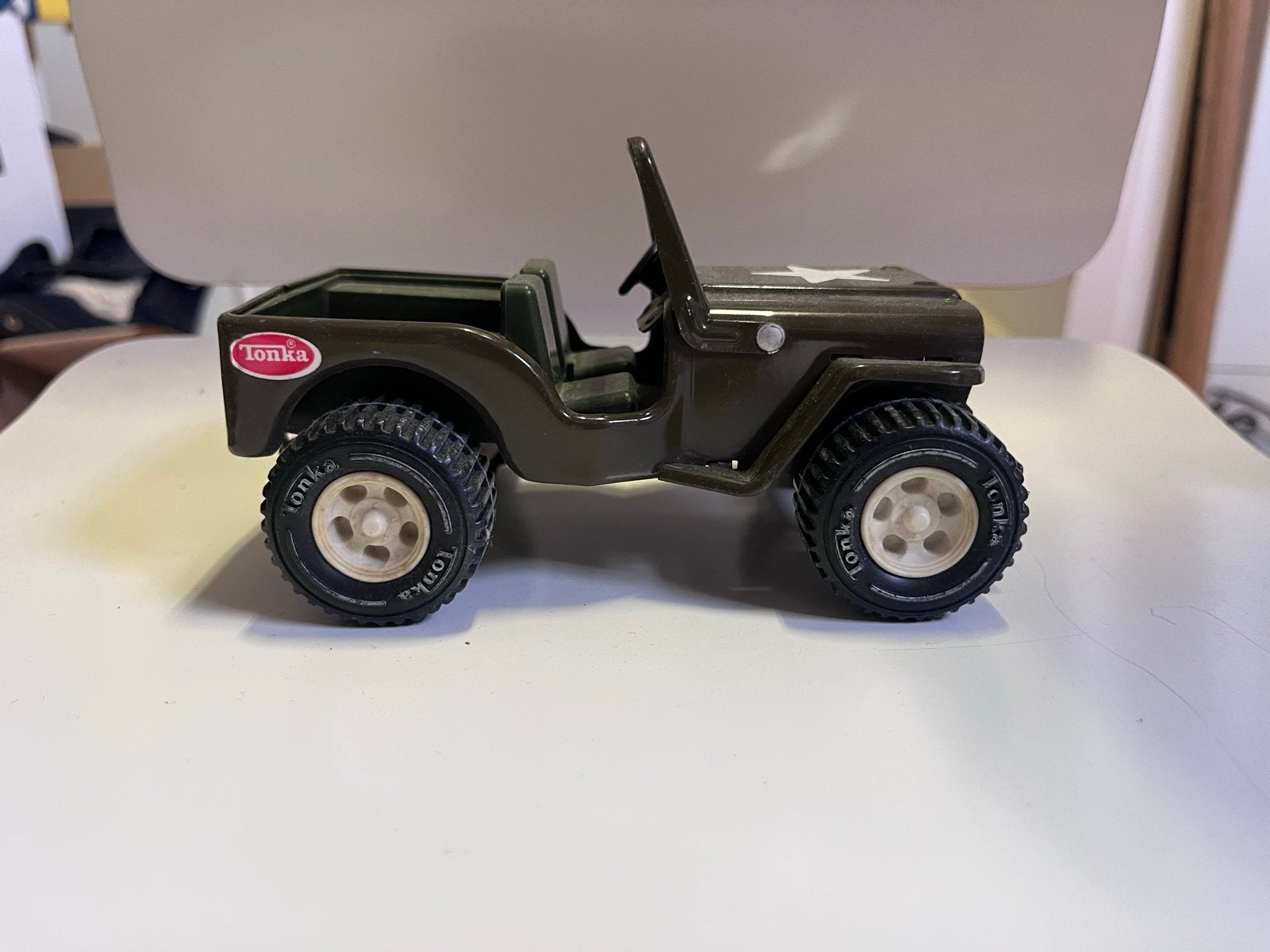 Vintage Tonka US Army Jeep - Metalen Legerjeep Jaren 70, Kinderen en Baby's, Ophalen of Verzenden, Gebruikt