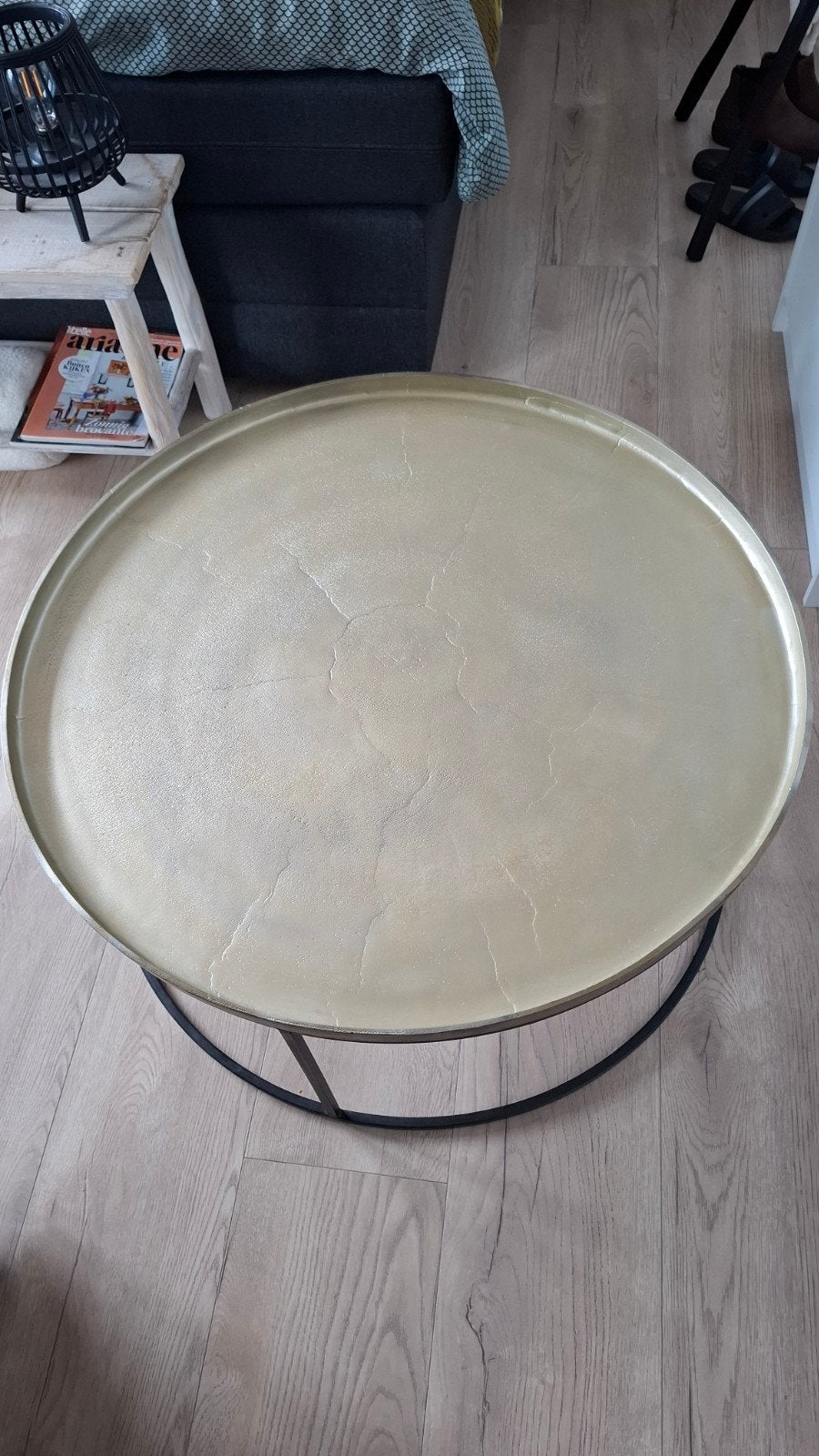 Prijspakker Goudkleurige salontafel op stalen onderstel, Ophalen, Gebruikt, 50 tot 100 cm, Modern, Industrieel