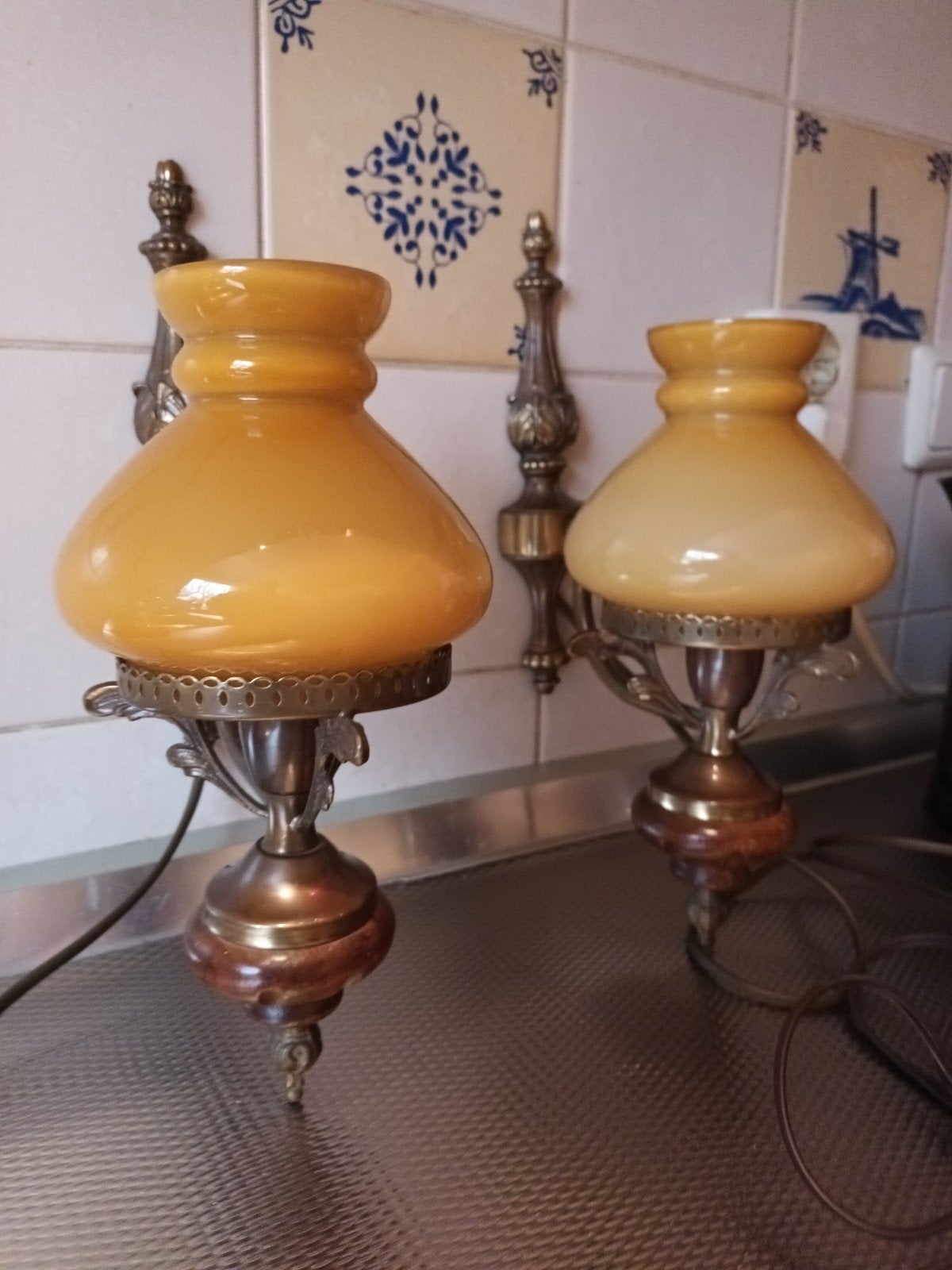 Set van 2 Vintage Olie-effect Wandlampen - Opaalglas, Ophalen of Verzenden