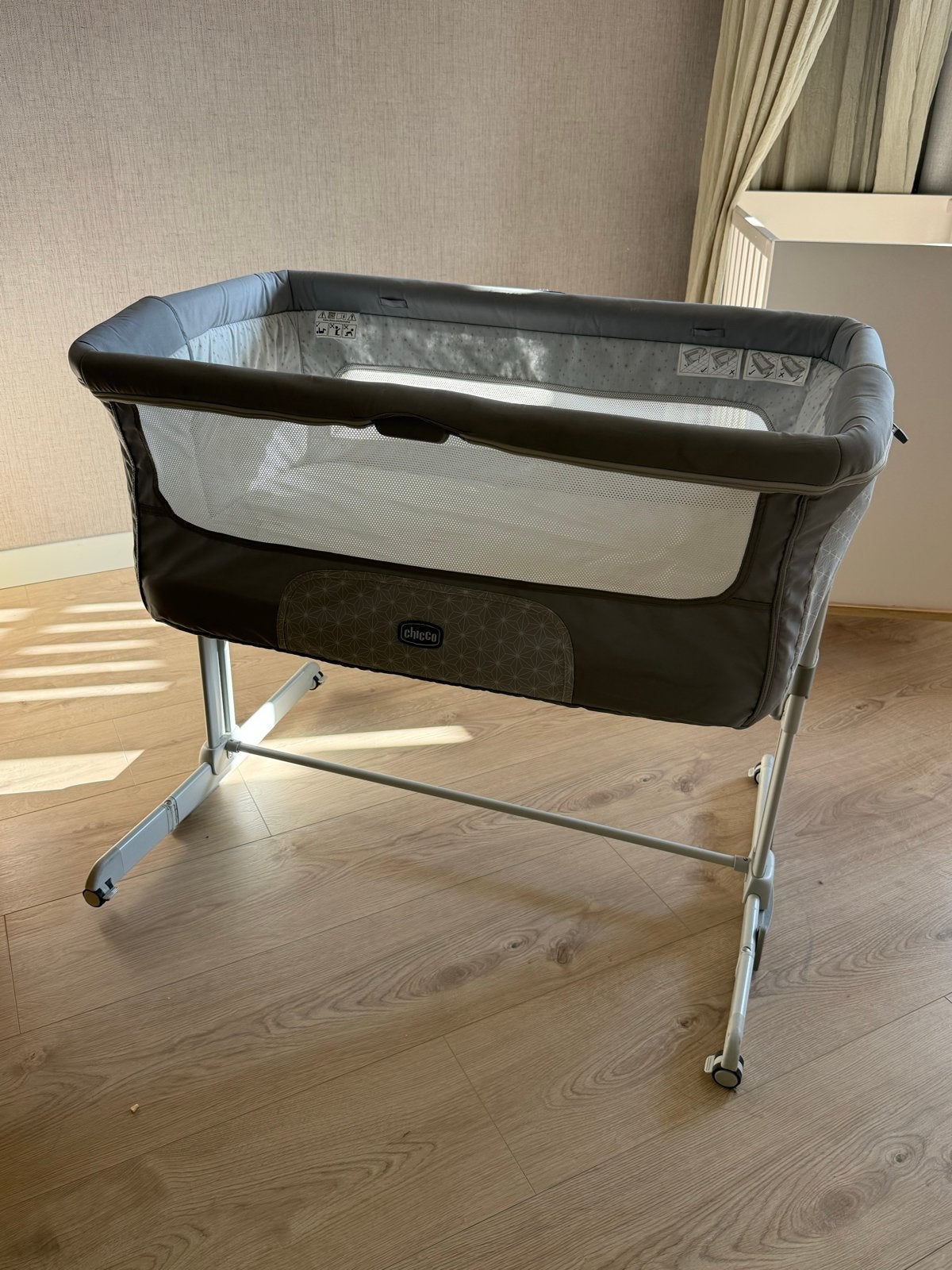 Chicco Next2Me co-sleeper – zeer nette staat, Ophalen, Zo goed als nieuw, Wieg