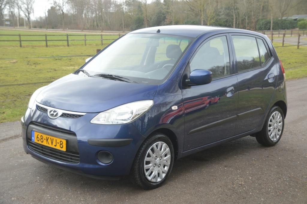 Hyundai i10 1.1 Dynamic Cool Airco 99.000 km (bj 2010), Voorwielaandrijving, Stof, Gebruikt, 31 €/maand