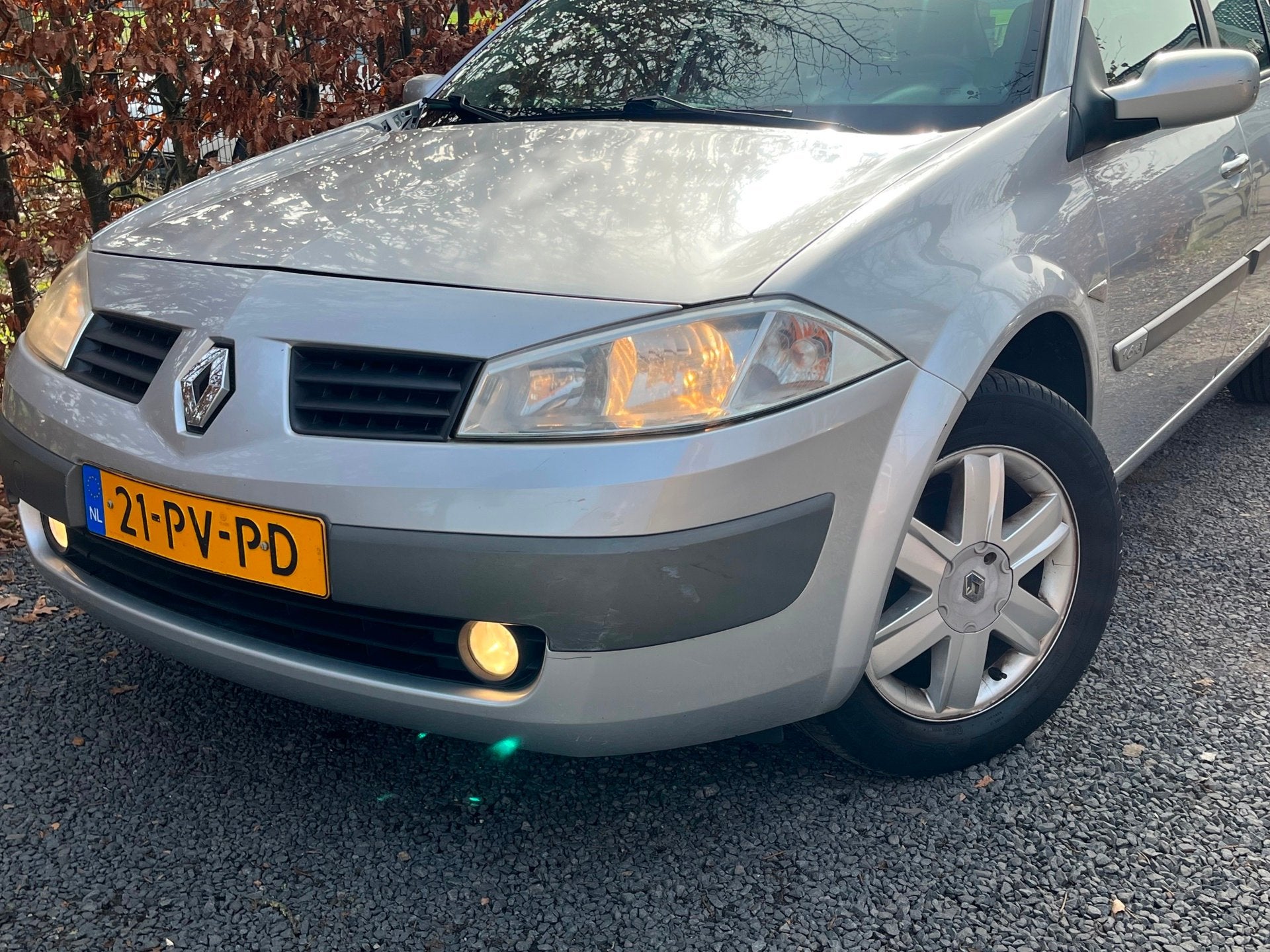 Foto 6 van Renault Mégane Grand Tour 1.6-16V Expression Basis|APK|RIJD