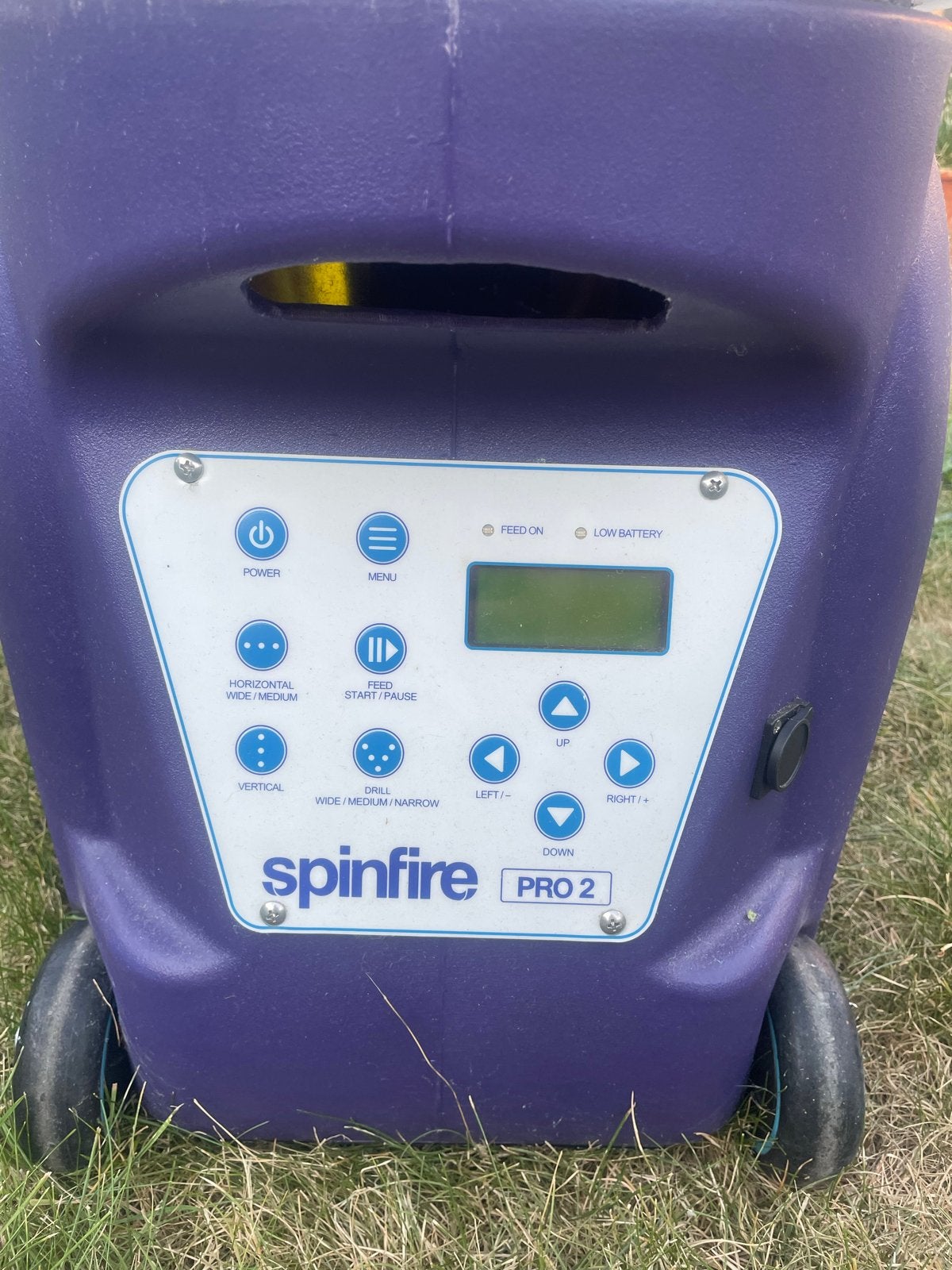 Spinfire Pro 2 Tennisballenmachine - ( vaste prijs ), Sport en Fitness, Tennis, L00, Overige typen, Zo goed als nieuw, Ophalen
