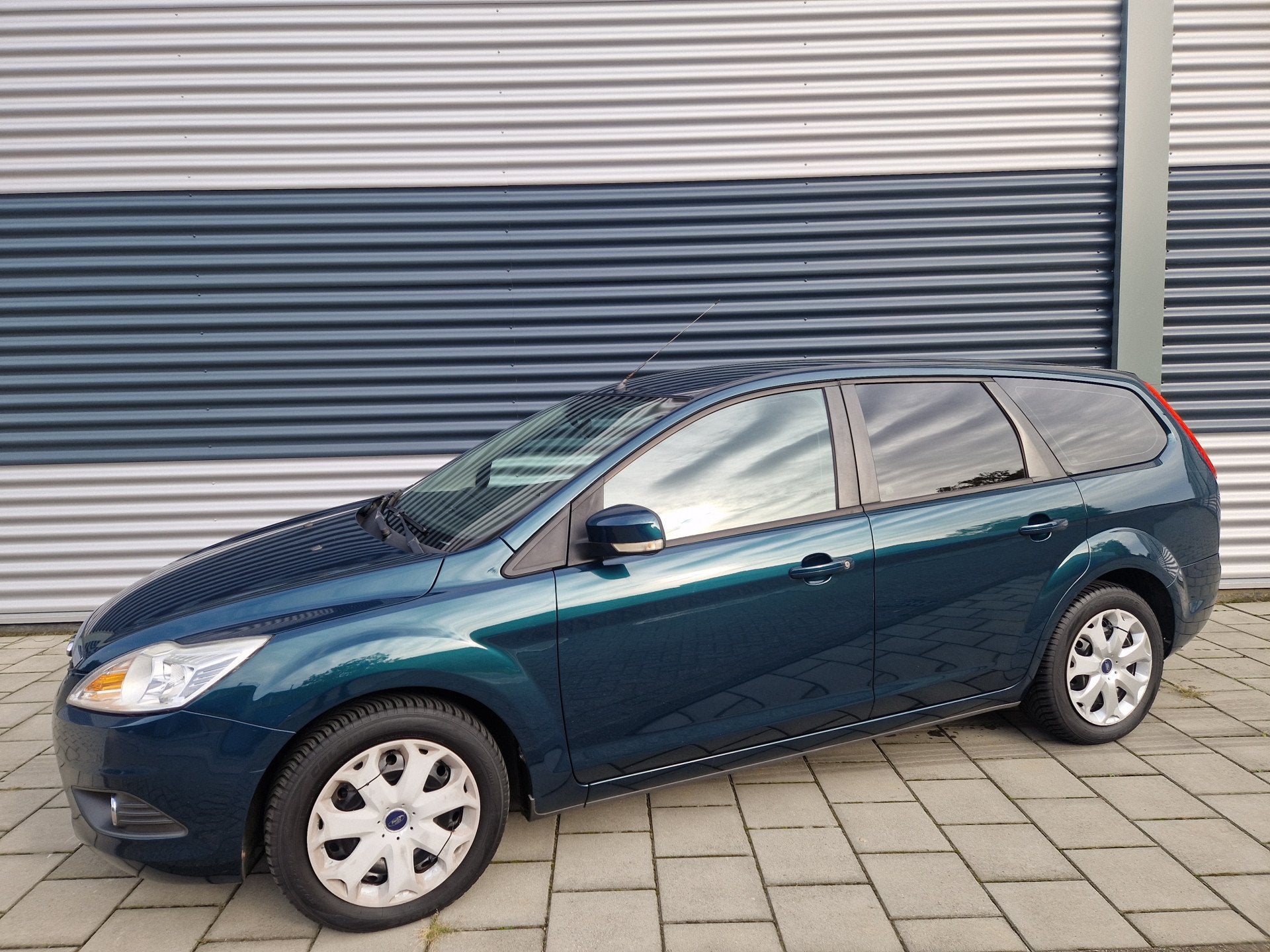 Ford FOCUS Wagon 1.6 Trend (bj 2008), 1596 cc, Gebruikt, 4 cilinders, 635 kg