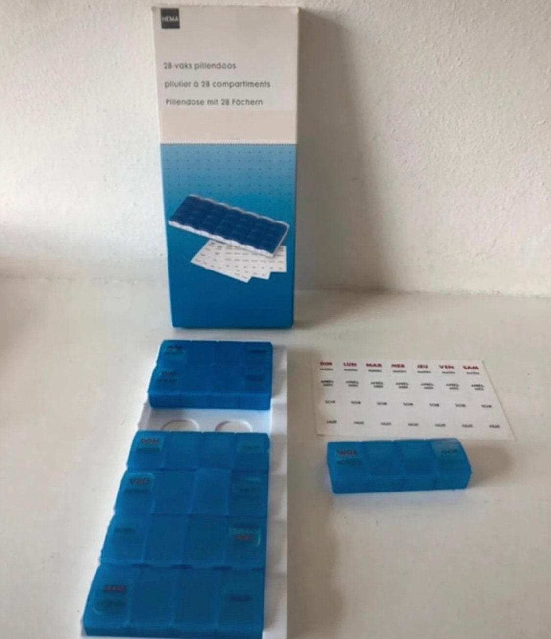 Hema 28-vaks pillendoos - Medicijndoos, Ophalen of Verzenden, Zo goed als nieuw, Overige typen