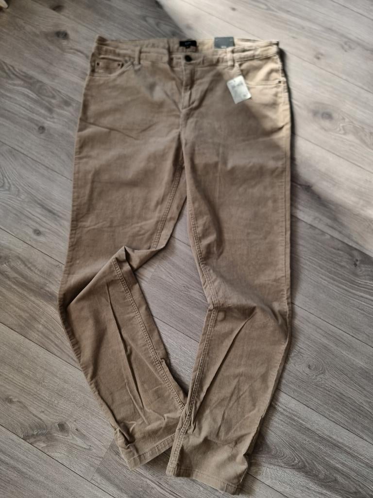 Beige dames broek LIV, maat 44, Nieuw (Z26), Kleding | Dames, Beige, Maat 42/44 (L), Nieuw, Ophalen of Verzenden