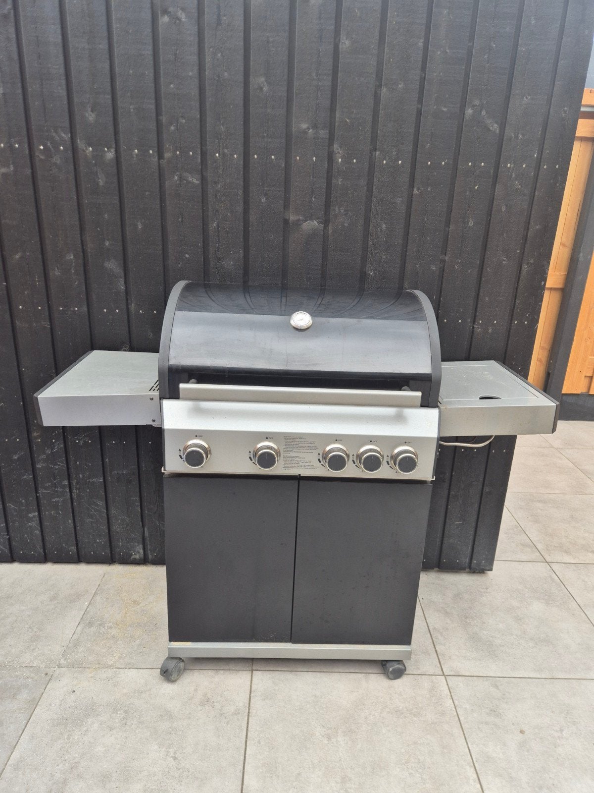 Gas BBQ, Ophalen, Gebruikt, Onbekend