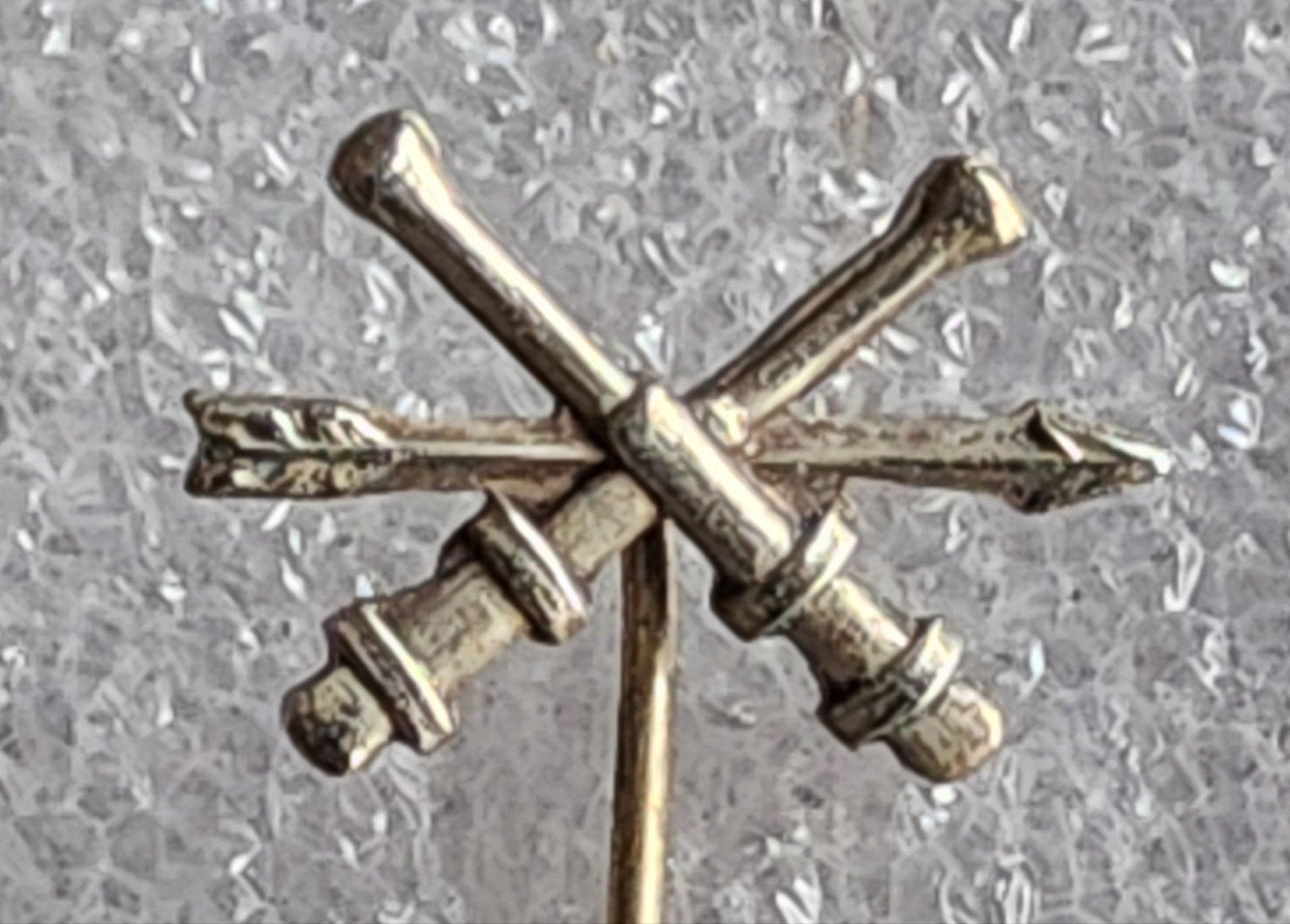 Militair Speldje Koninklijke Marine - Vuurleiding Konstabel, Verzamelen, Ophalen of Verzenden, Gebruikt, Overige onderwerpen, Speldje of Pin