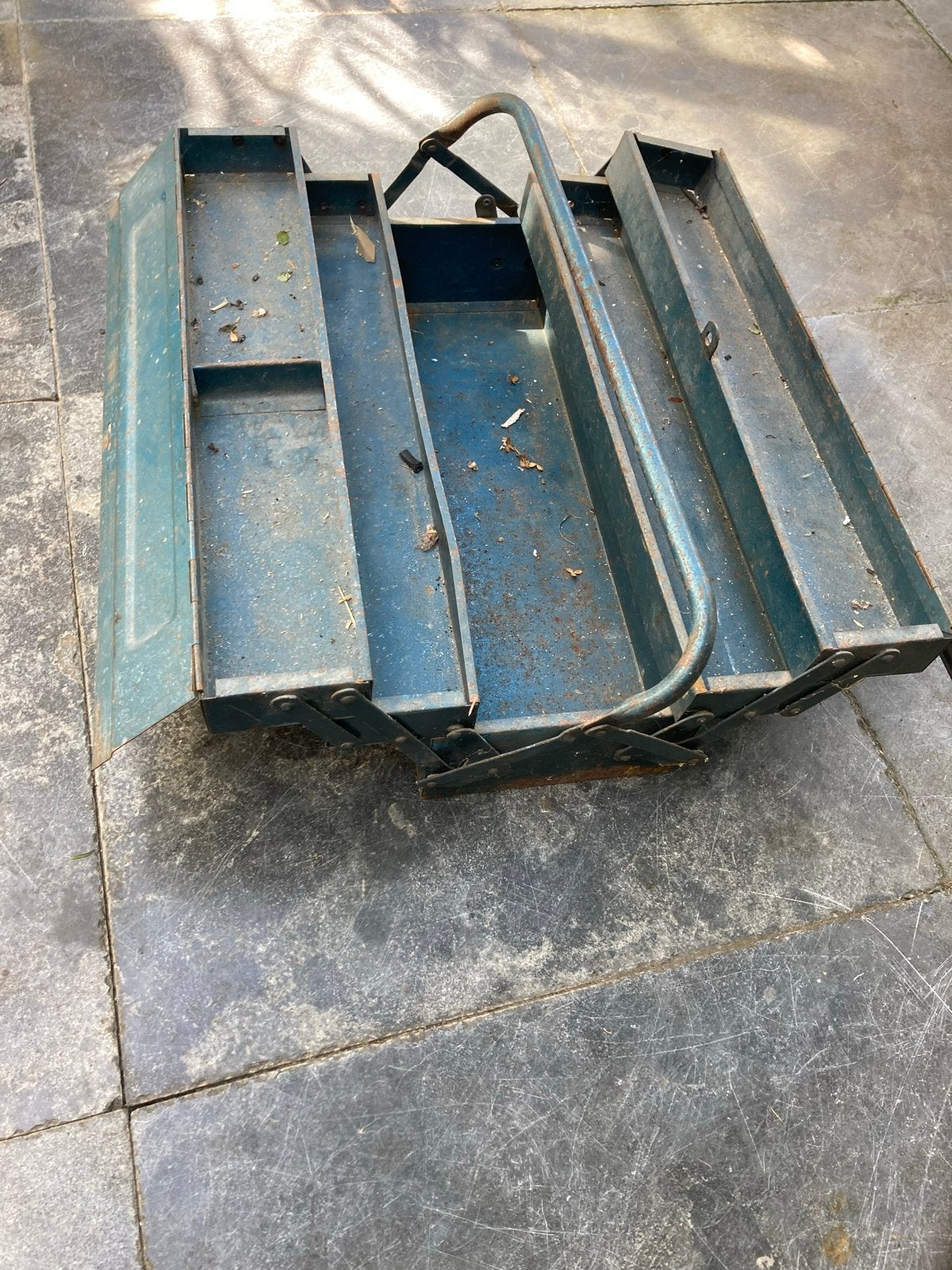 Vintage metalen gereedschapskist, blauw, inklapbaar, Ophalen of Verzenden, Gebruikt