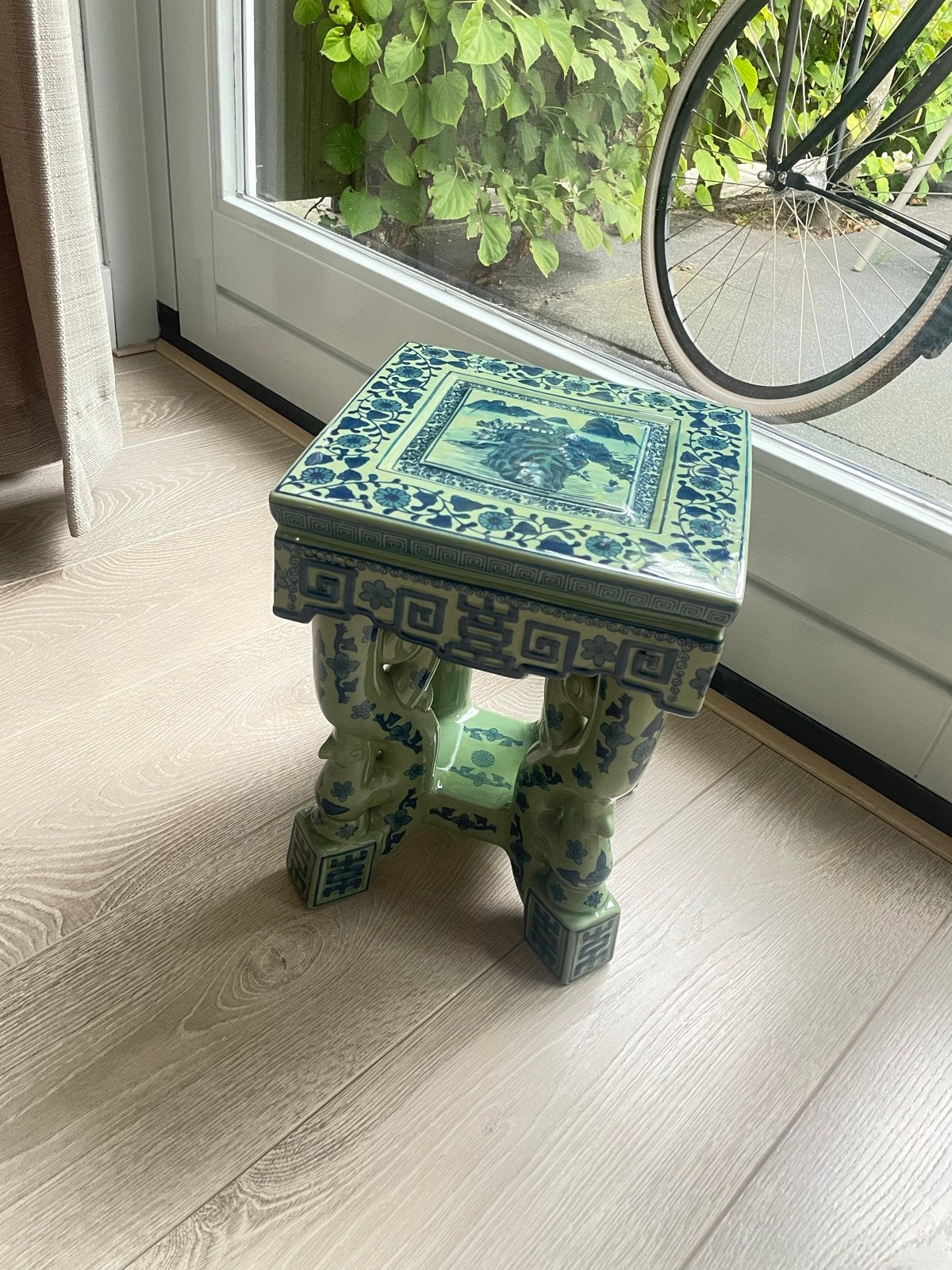 Decoratieve Chinese keramische kruk/ bijzettafel, Ophalen