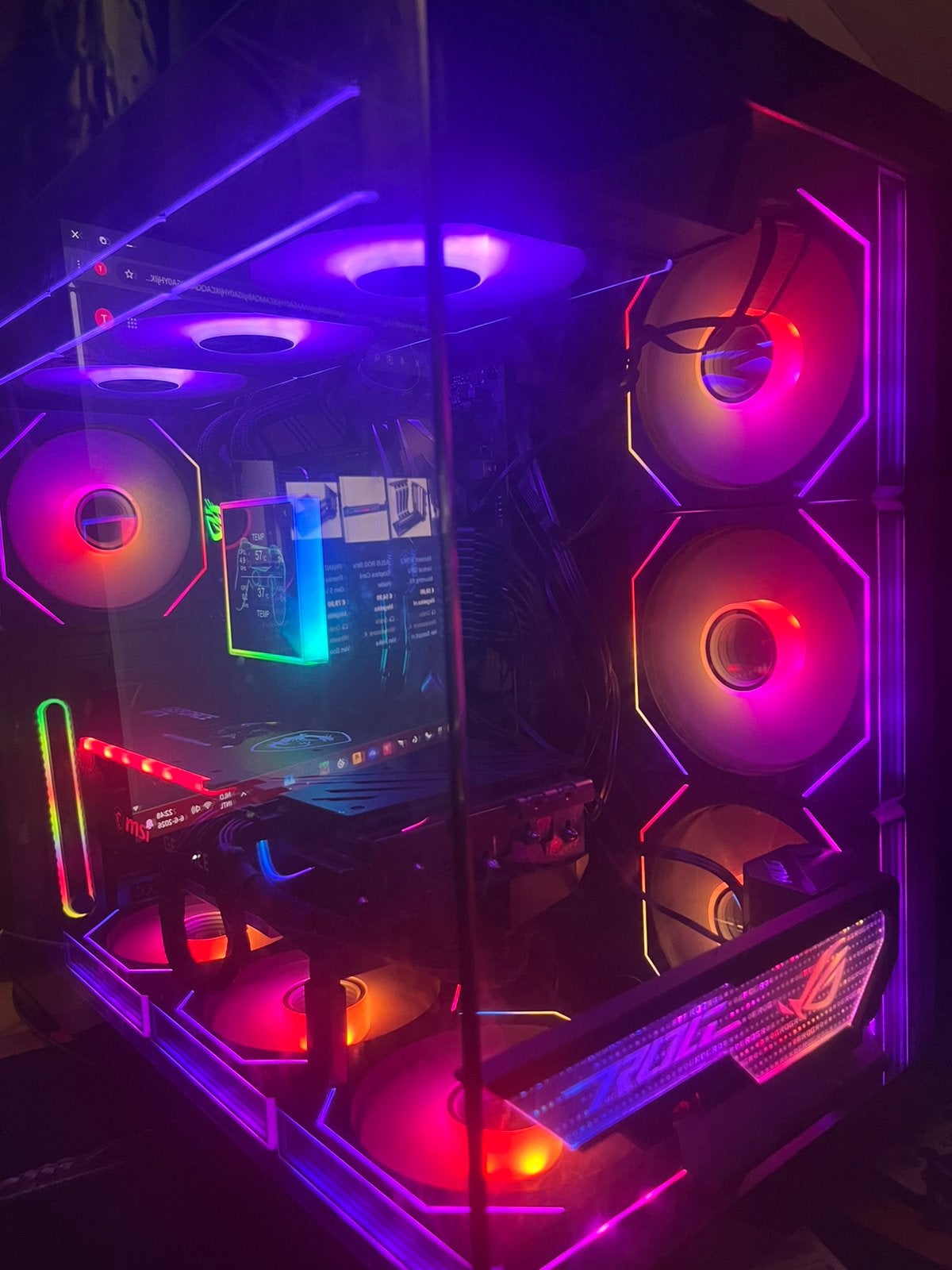 Custom game pc ryzen 9 5950x !! Moet weg, Computers en Software, Desktop Pc's, Ophalen, Zo goed als nieuw