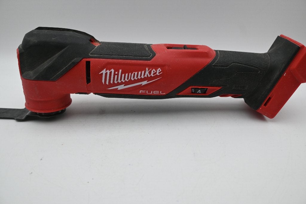 Milwaukee M18 FUEL FMT-0X Multitool (Zonder Accu/Lader), Gebruikt, Info@milwaukeetool.eu, Ophalen of Verzenden, Milwaukee