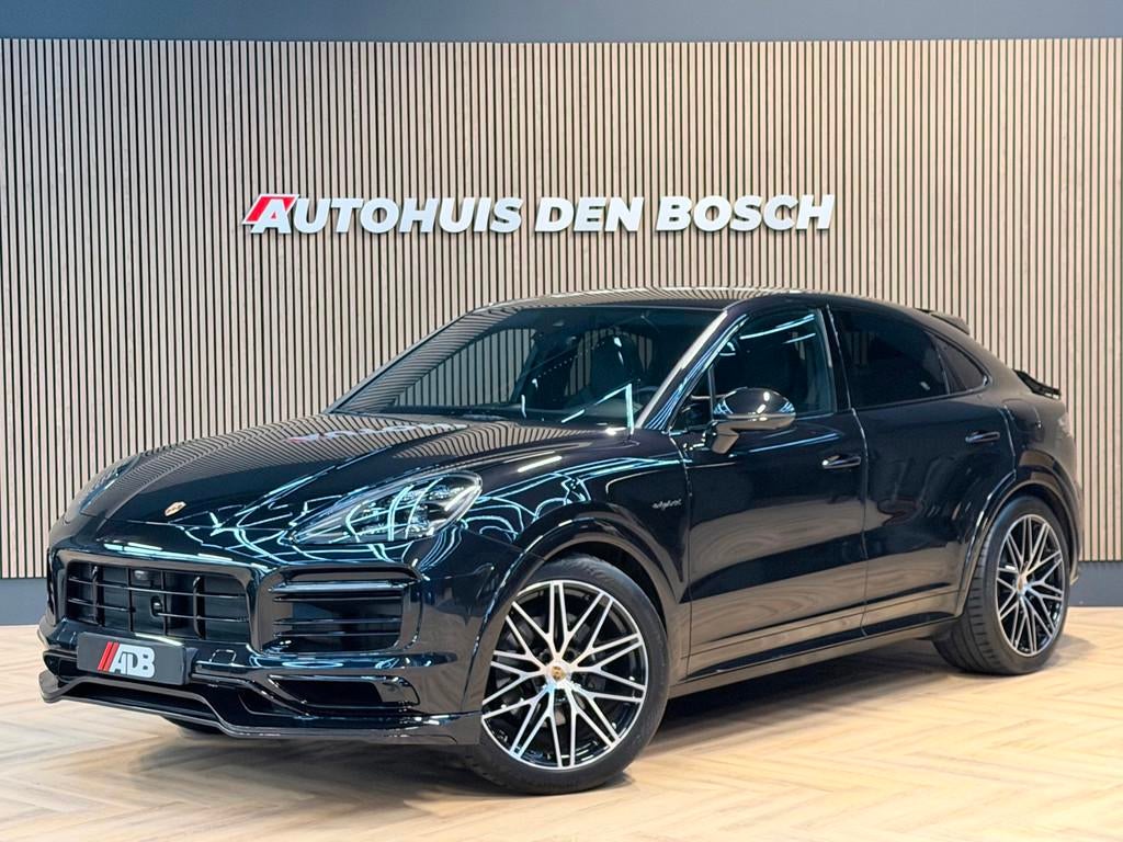 Porsche Cayenne Coupé 3.0 E-Hybrid 462PK Sport Design - Pan, Auto's, Porsche, Automaat, Cayenne, 14 kWh, Gebruikt