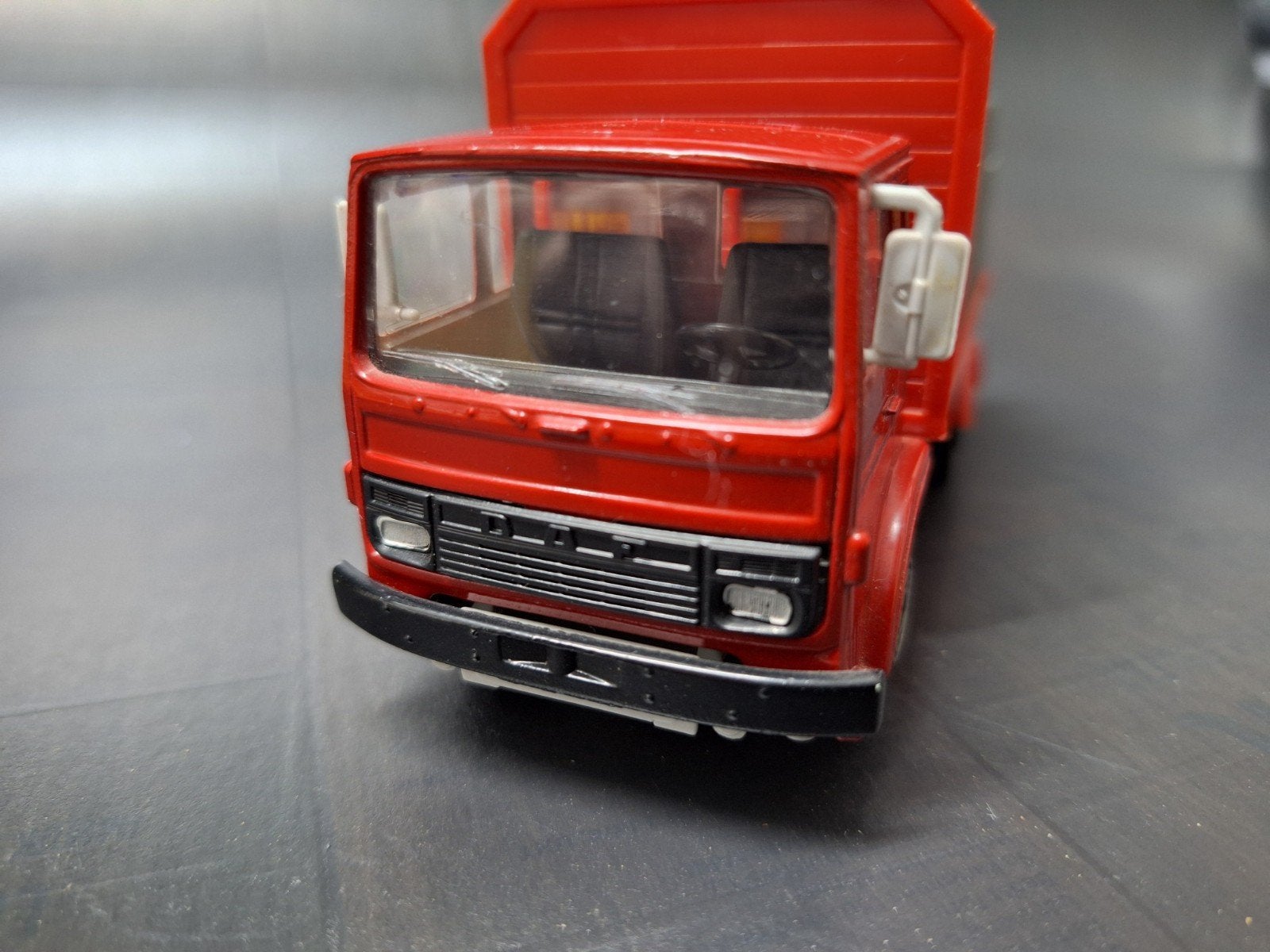 Norev DAF 900/1100 Vrachtwagen Schaal 1:43, Hobby en Vrije tijd, Modelauto's | 1:43, Zo goed als nieuw, Bus of Vrachtwagen, Norev