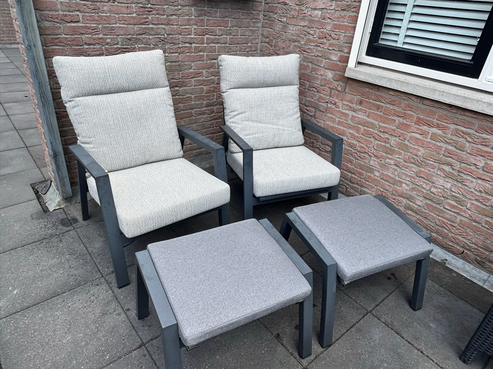 Loungeset met 2 stoelen en 2 hockers - Zo goed als nieuw, Aluminium, Zo goed als nieuw, Loungeset, Stoel