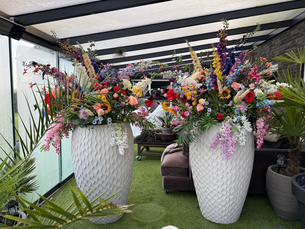 Twee MEGA grote vazen met kunstbloemen!, Ophalen, Overige materialen, Overige kleuren, Zo goed als nieuw