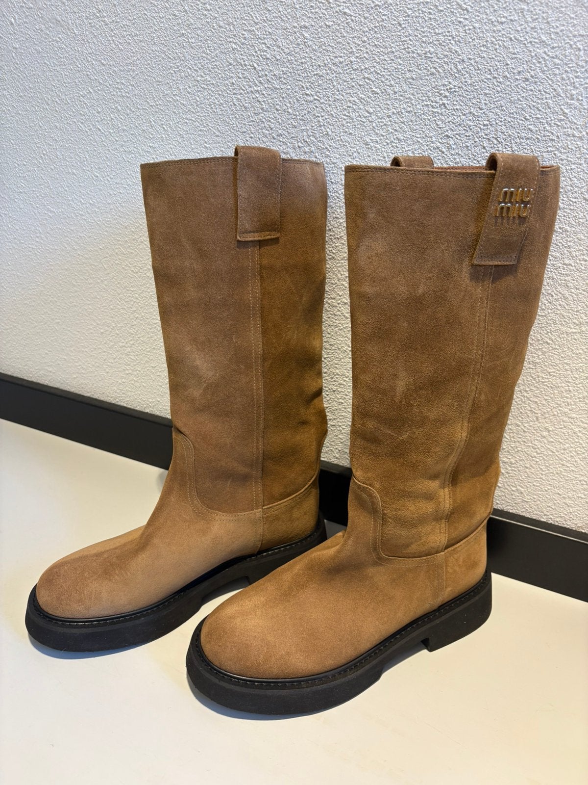 Miu Miu suede laarzen mt 39, Ophalen, Nieuw, Bruin, Hoge laarzen