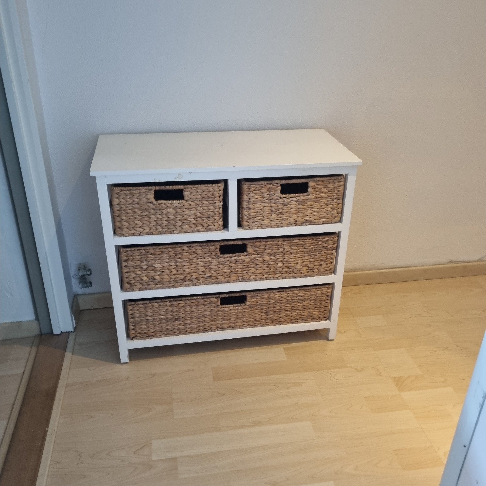 kastje met rotan manden, Ophalen, Gebruikt, 50 tot 100 cm, Overige houtsoorten