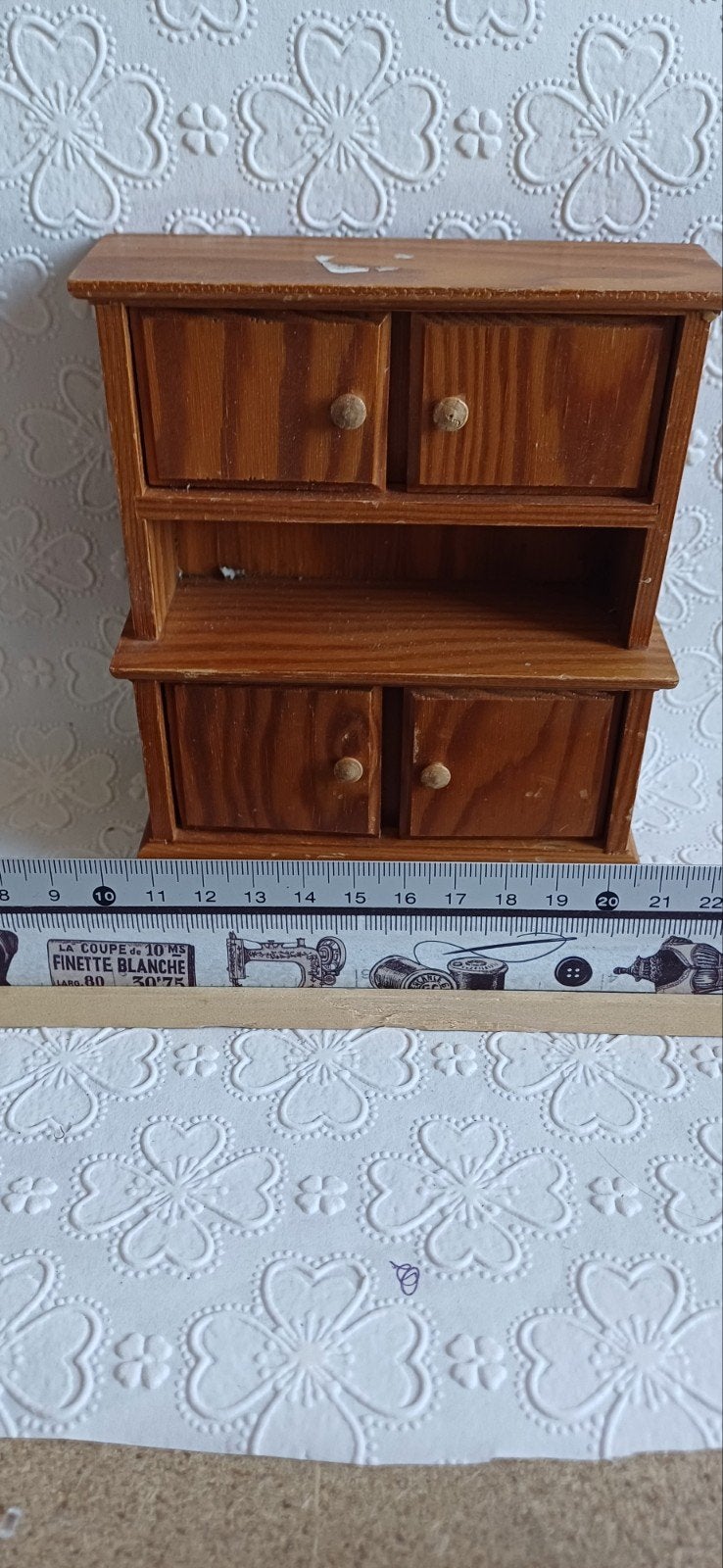 mooi kastje, Verzenden, Zo goed als nieuw, Poppenhuis