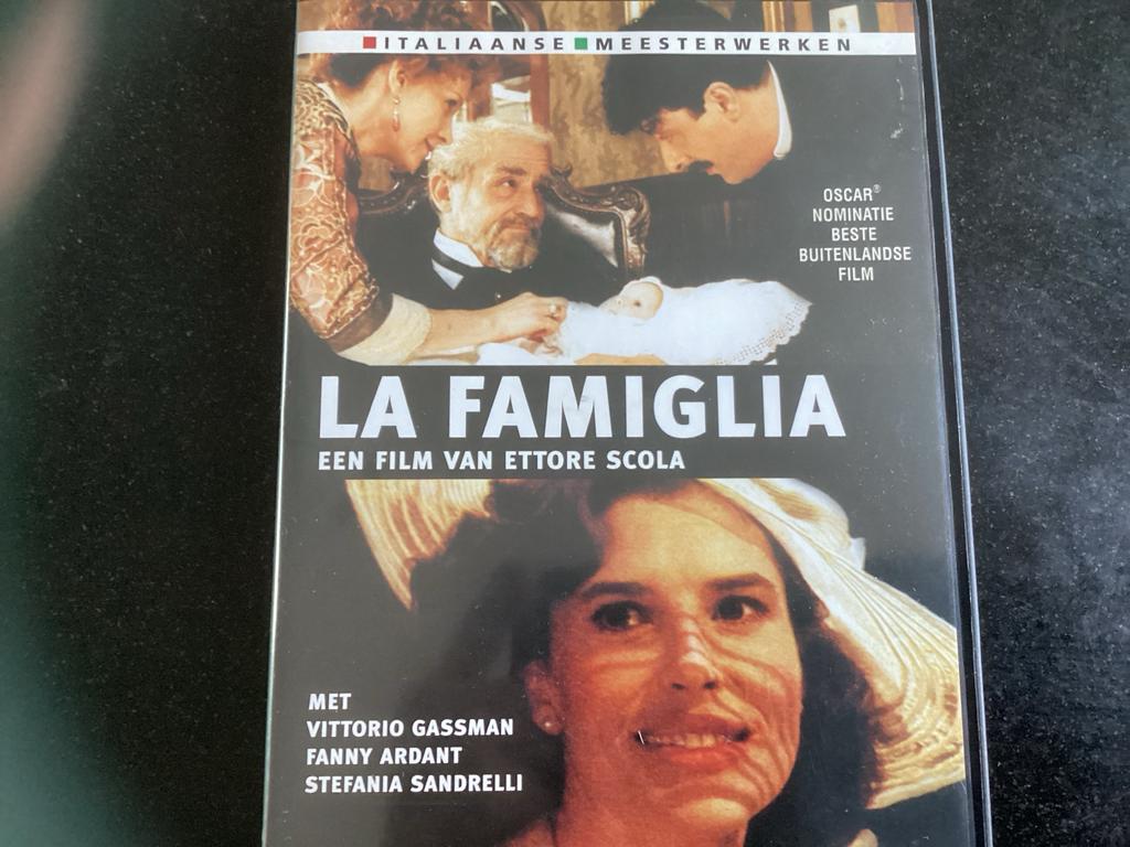 La Famiglia DVD, Cd's en Dvd's, Vanaf 6 jaar, Ophalen of Verzenden, Gebruikt, Drama