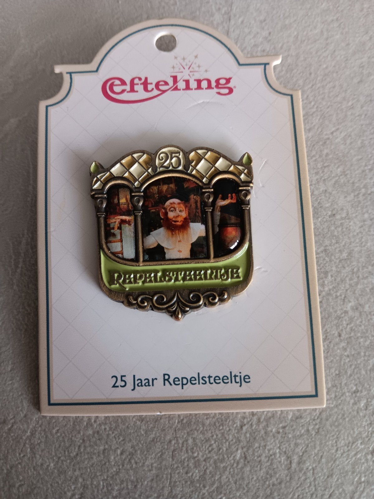 Efteling pin 25 jaar Repelsteeltje, Ophalen of Verzenden, Nieuw, Button of Speldje