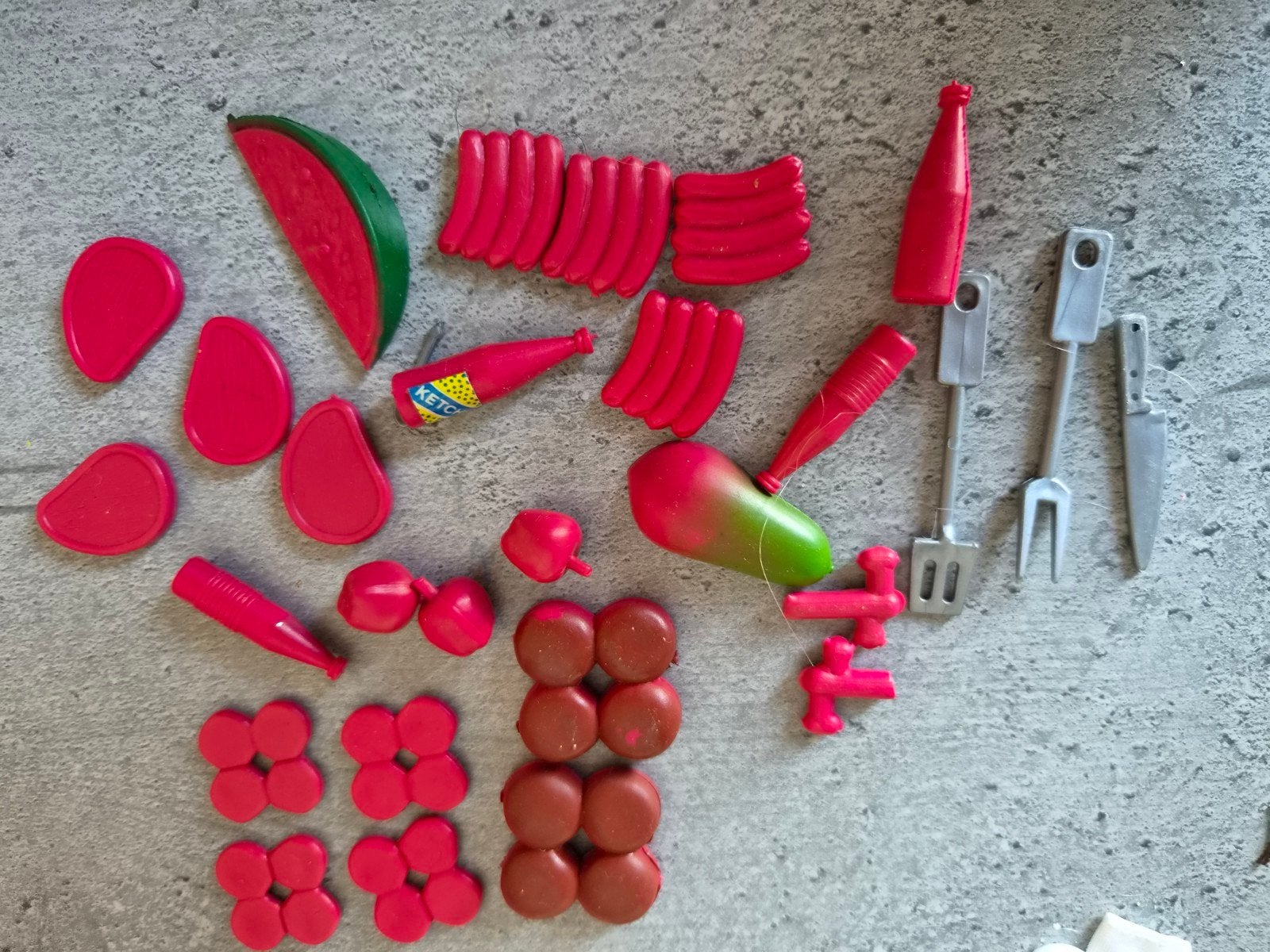 Vintage Barbie Eten BBQ Set - Vlees & Watermeloen, Ophalen of Verzenden, Gebruikt
