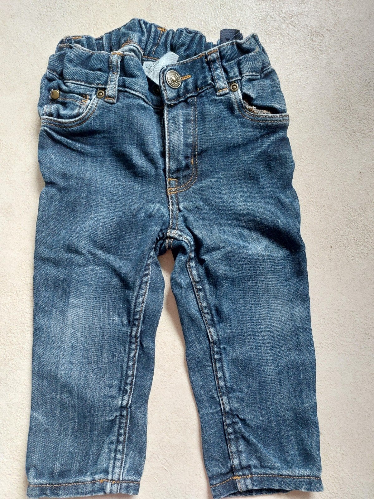 jeans 74, Kinderen en Baby's, Babykleding | Maat 74, Ophalen of Verzenden, Zo goed als nieuw, Jongetje, Broekje