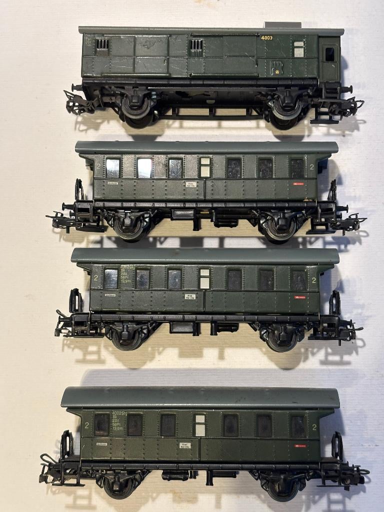 4 Märklin 4002 en 4003 donderbussen, Wisselstroom, Gebruikt, Wagon, Ophalen of Verzenden