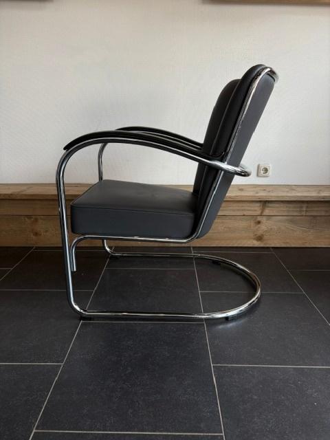 Gispen 412S fauteuil, chroom, grafiet grijs leder, Design, 75 tot 100 cm, Zo goed als nieuw, Leer