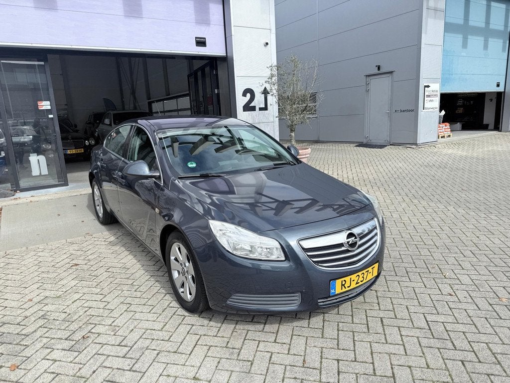 Opel Insignia 1.6 Edition NETTE AUTO! INRUIL MOGELIJK!, Voorwielaandrijving, Euro 5, Stof, Gebruikt