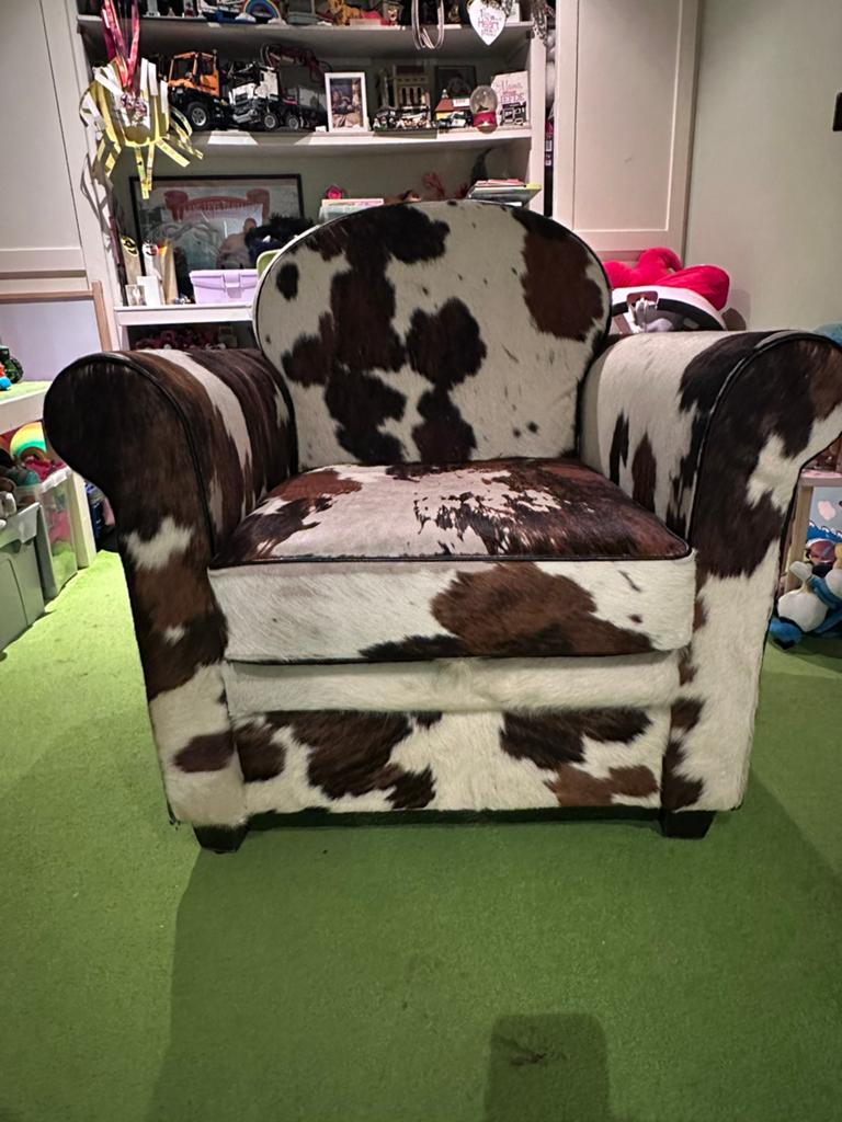 Koeienhuid fauteuil, Ophalen, Gebruikt, 50 tot 75 cm, Leer