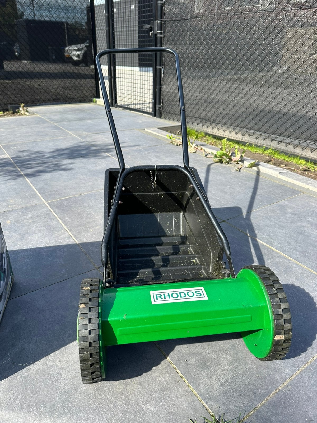 Grasmaaier Rhodos HM30, Tuin en Terras, Gebruikt, Handgrasmaaier, Ophalen of Verzenden, Opvangbak