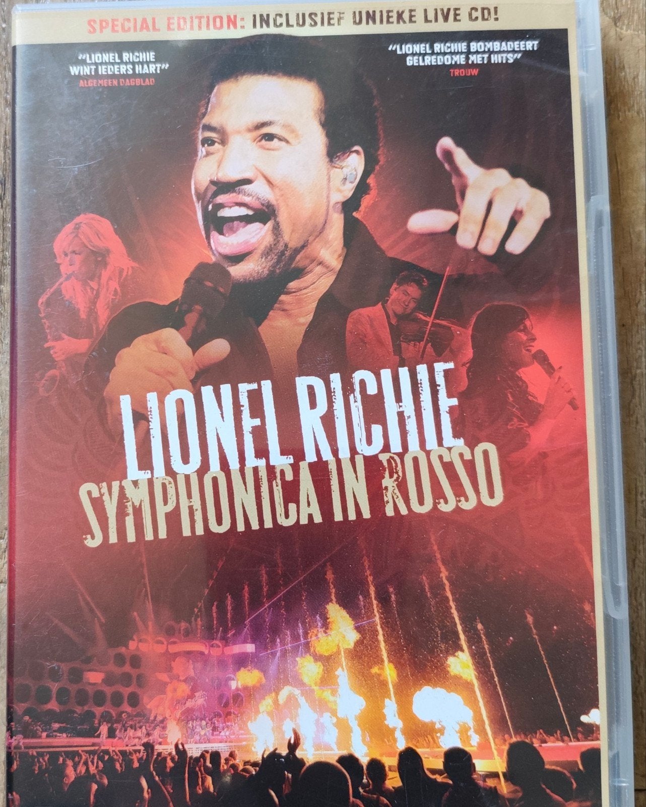 Lionel Richie - Symphonica in Rosso DVD + Live CD, Engels, Alle leeftijden, Nederlands, Ophalen of Verzenden