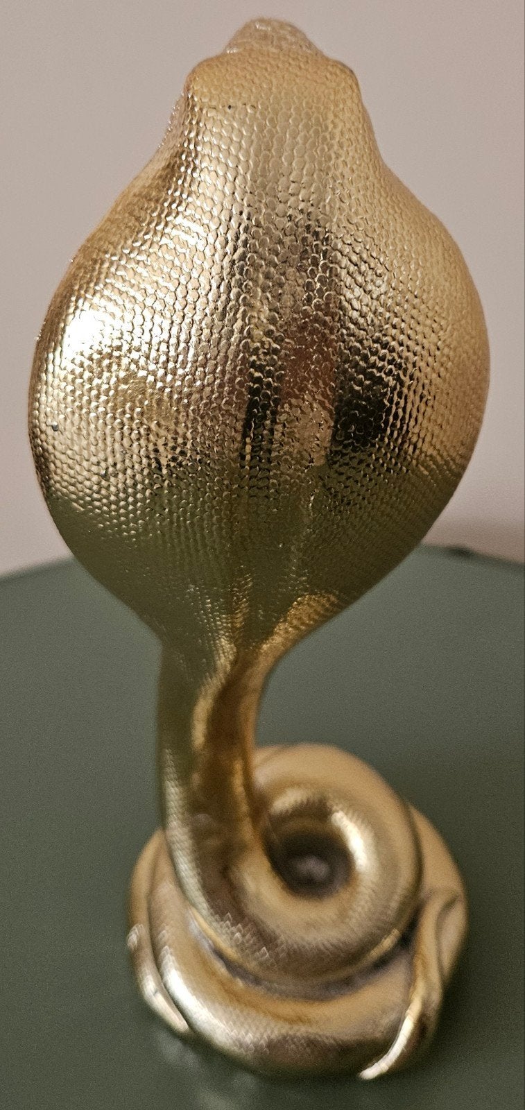 Gouden Cobra Beeldje - Decoratief Slangenbeeld, Ophalen of Verzenden, Zo goed als nieuw, Dier