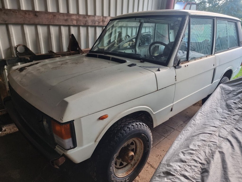 Land Rover Range Rover Classic 3.5 V8 Motor 1981, Ophalen, Oldtimer onderdelen
