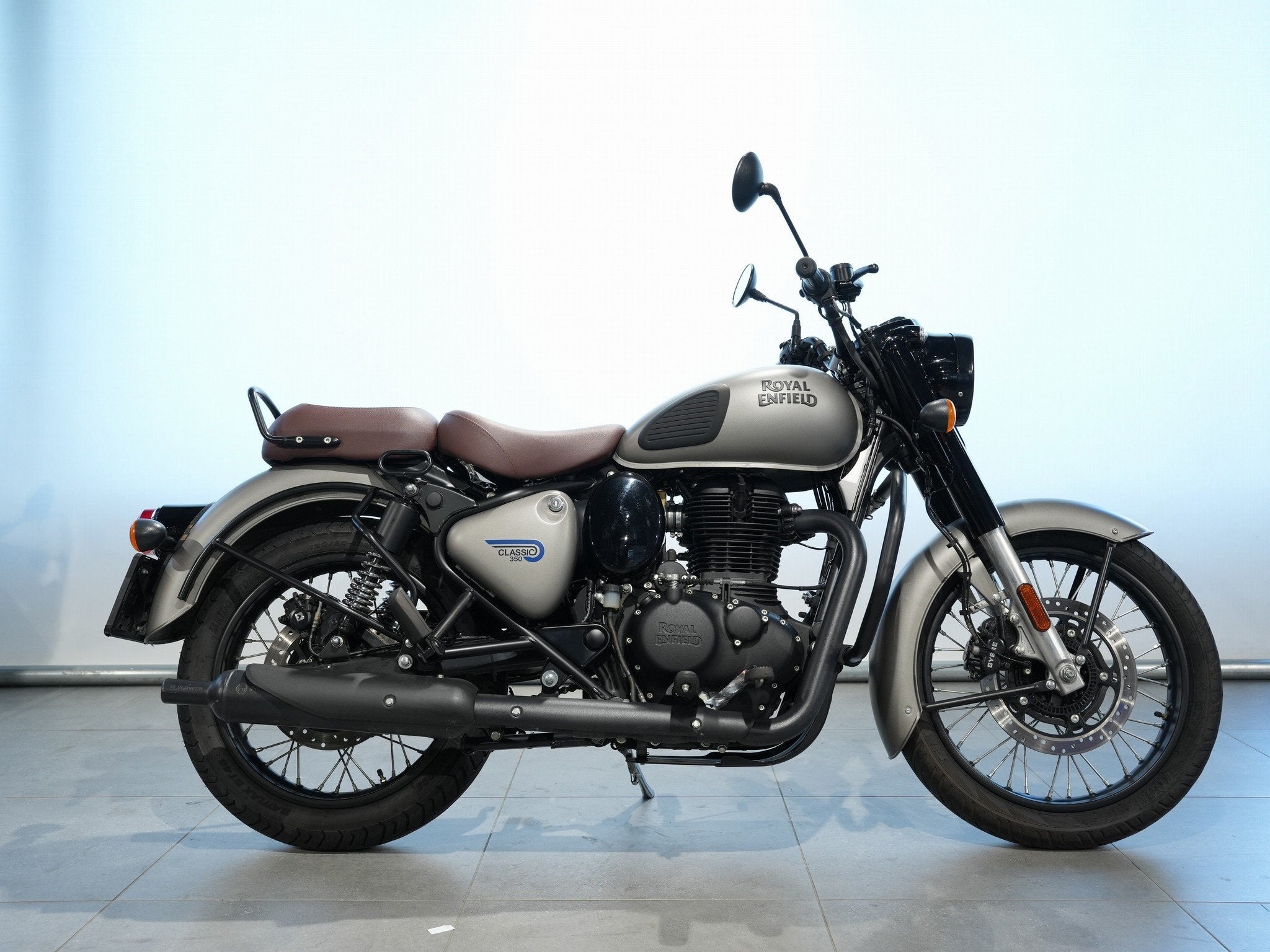 Royal-Enfield CLASSIC 350 (bj 2023), Motoren, Motoren | Royal Enfield, Lorentzlaan 14
3401 MX  IJSSELSTEIN UT, Bedrijf, Overig