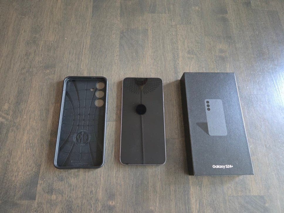 Samsung Galaxy S24+ 256GB Zwart - Zo goed als nieuw, Galaxy S24, Zwart, Touchscreen, Ophalen of Verzenden