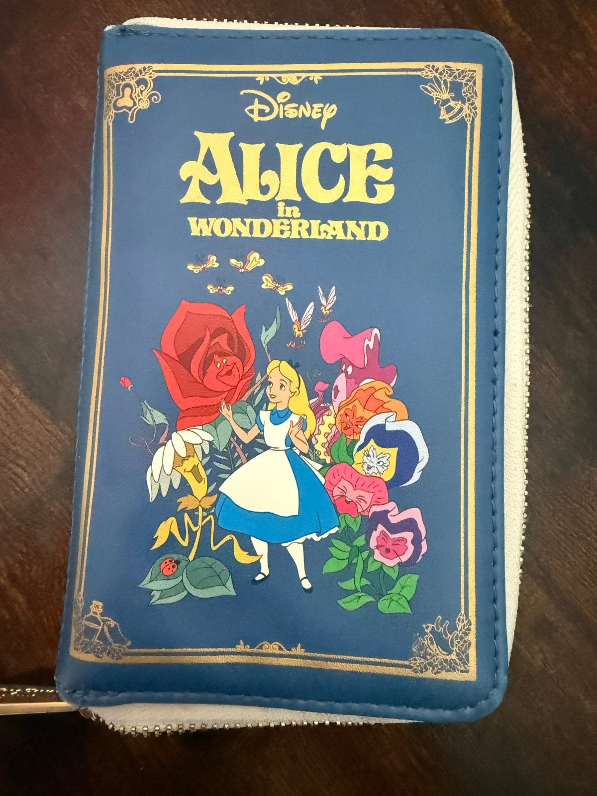 Loungefly Disney Alice in Wonderland Portemonnee Nieuw, Ophalen of Verzenden, Nieuw, Blauw, Overige typen
