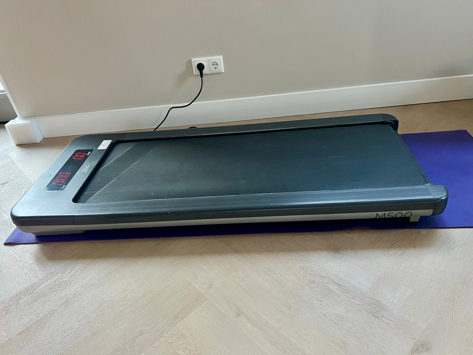 Senz Sports M500 Loopband - Compact en Efficiënt, Sport en Fitness, Ophalen, Gebruikt, Metaal, Loopband