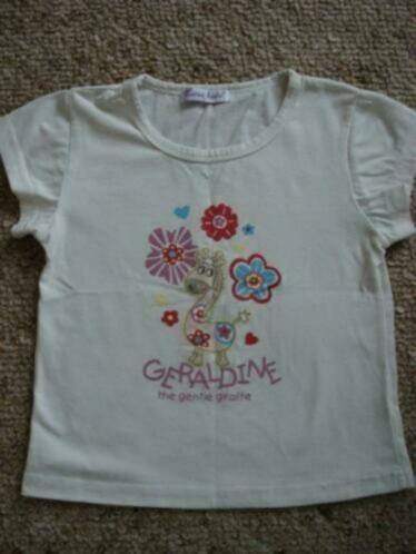 Leuk wit T-shirt met giraffe en bloemen, Kinderen en Baby's, Gebruikt, Meisje, Ophalen of Verzenden, Shirt of Longsleeve