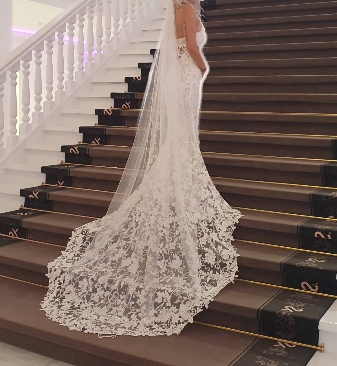 Prachtige ongedragen Pronovias trouwjurk, Italiaans, maat 36, Ophalen of Verzenden, Nieuw, Wit, Trouwjurk