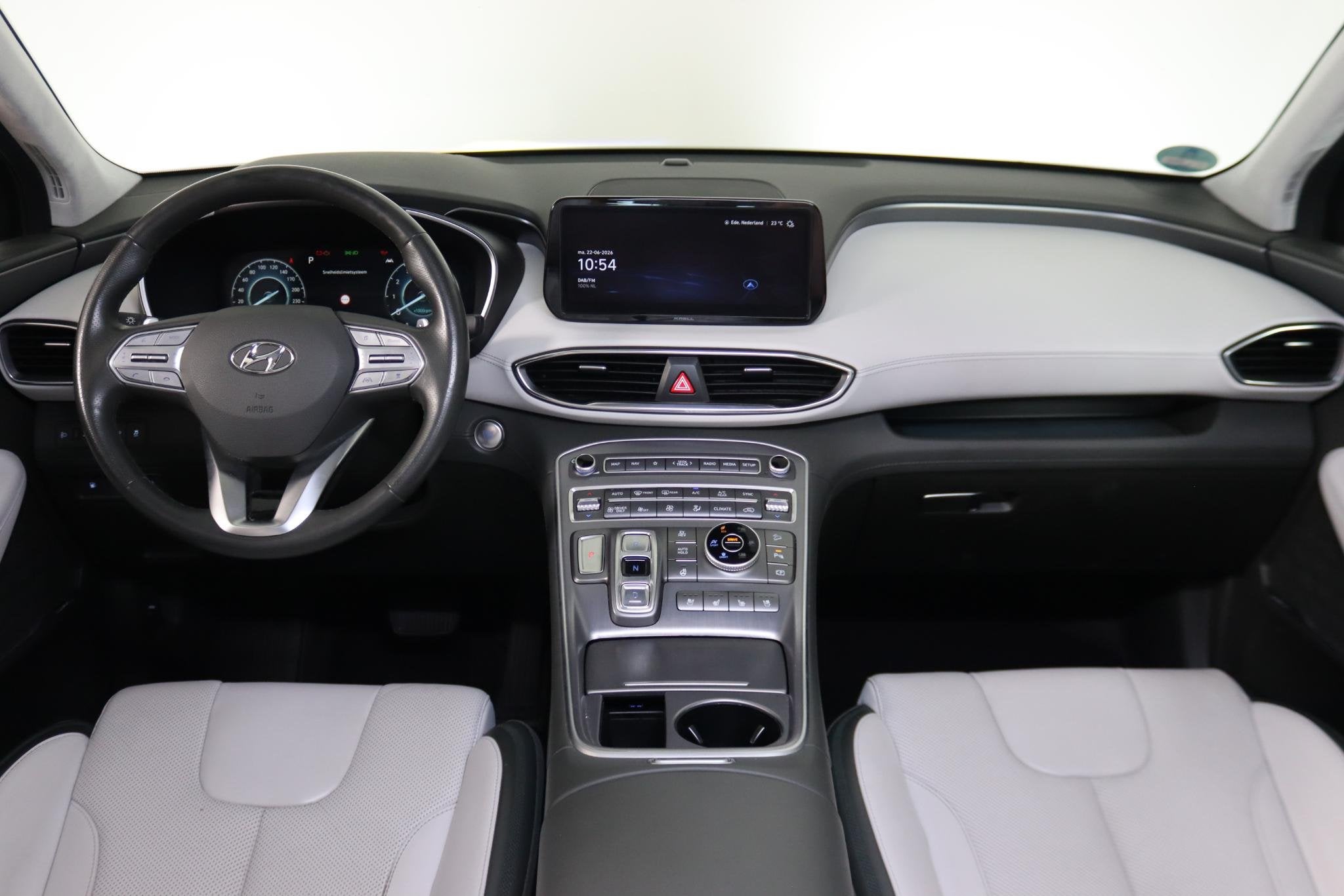 Hyundai Santa Fe 1.6 T-GDI PHEV Premium Plus Sky 7-Persoons, Auto's, Automaat, 1350 kg, Gebruikt, 7 stoelen
